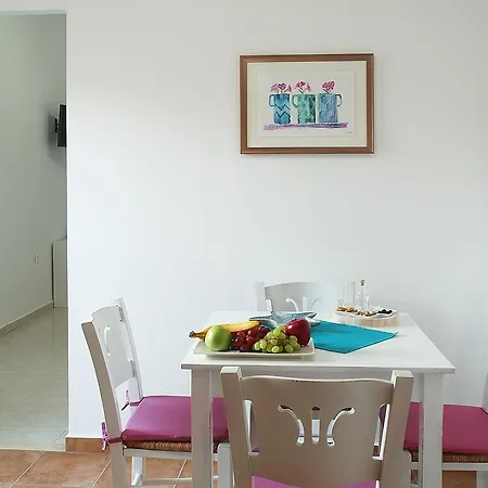 Almiris Seaside Apartments
