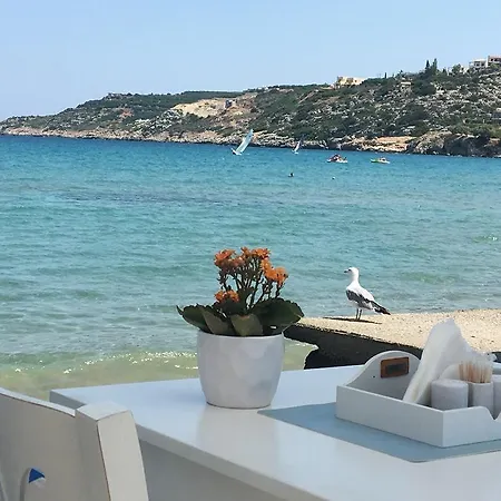 Almiris Seaside Apartments *